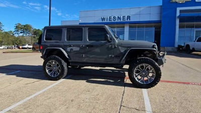 2021 Jeep Wrangler Unlimited Sahara Altitude