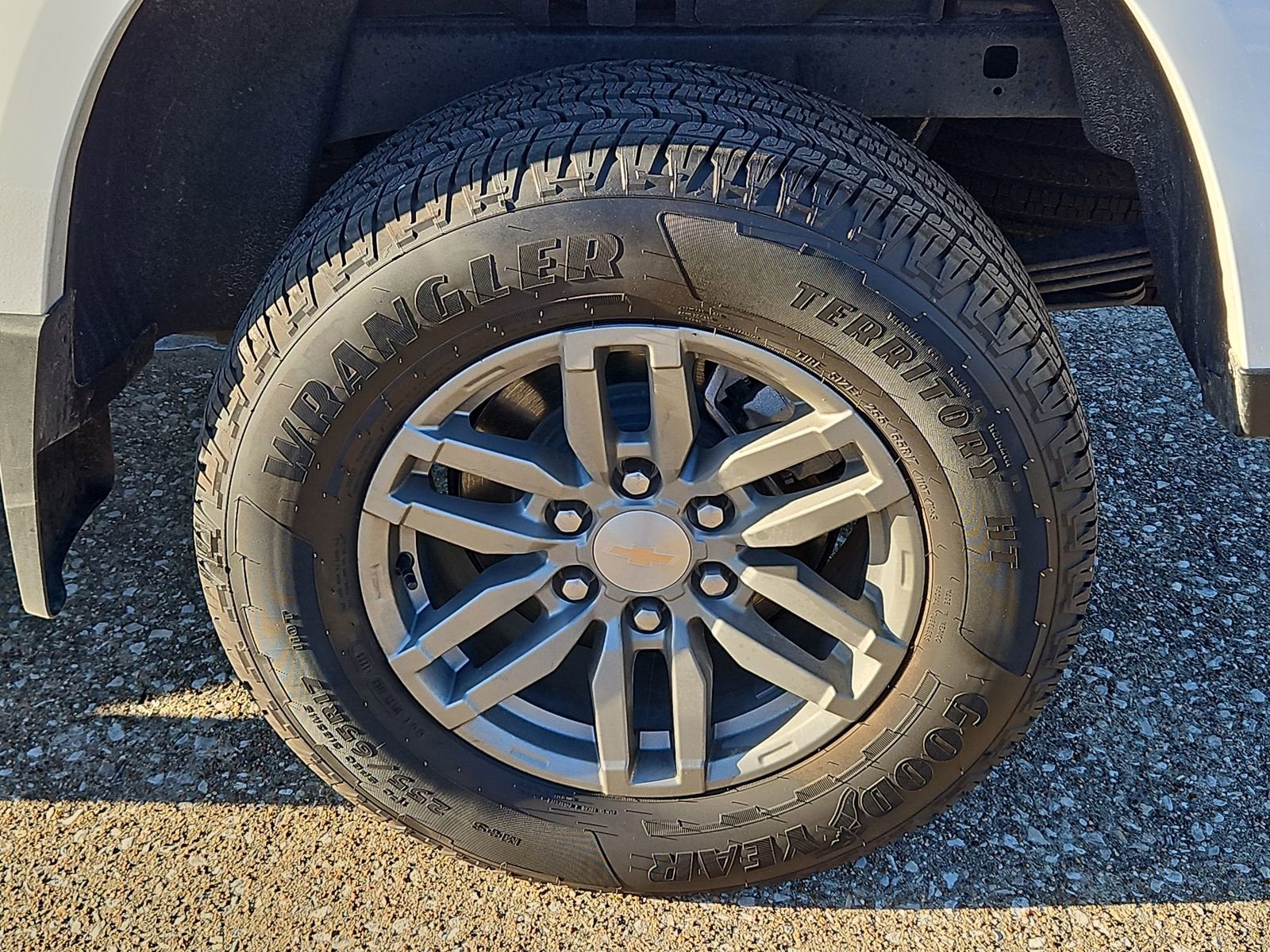 2025 Chevrolet Colorado WT/LT