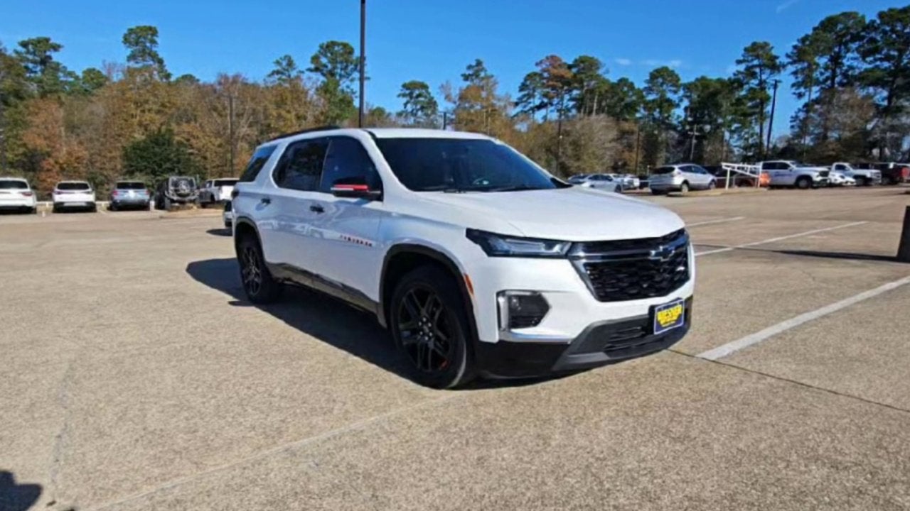 2023 Chevrolet Traverse Premier