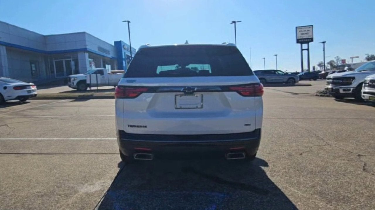 2023 Chevrolet Traverse Premier