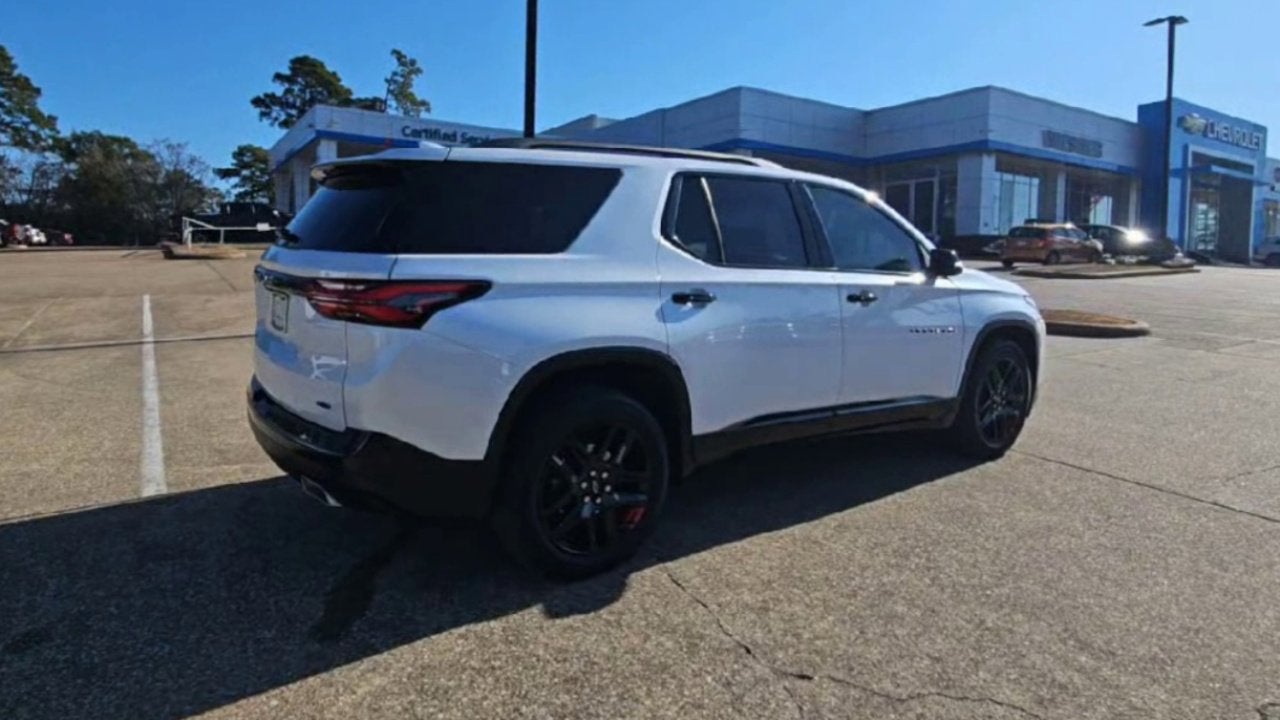 2023 Chevrolet Traverse Premier