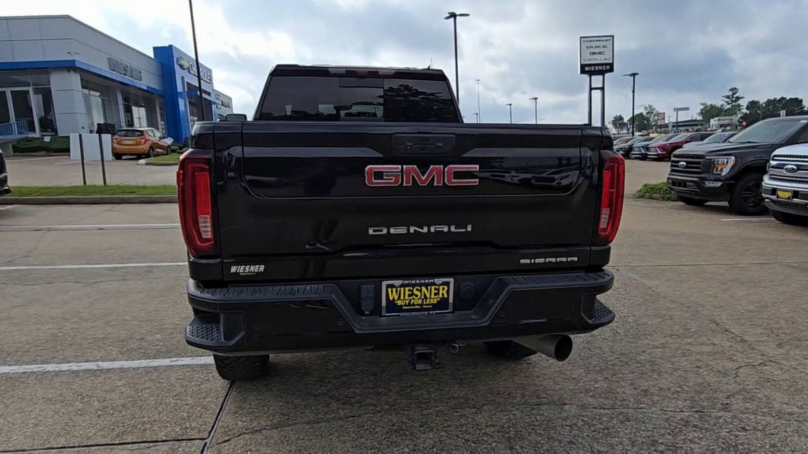 2023 GMC Sierra 2500 HD Denali
