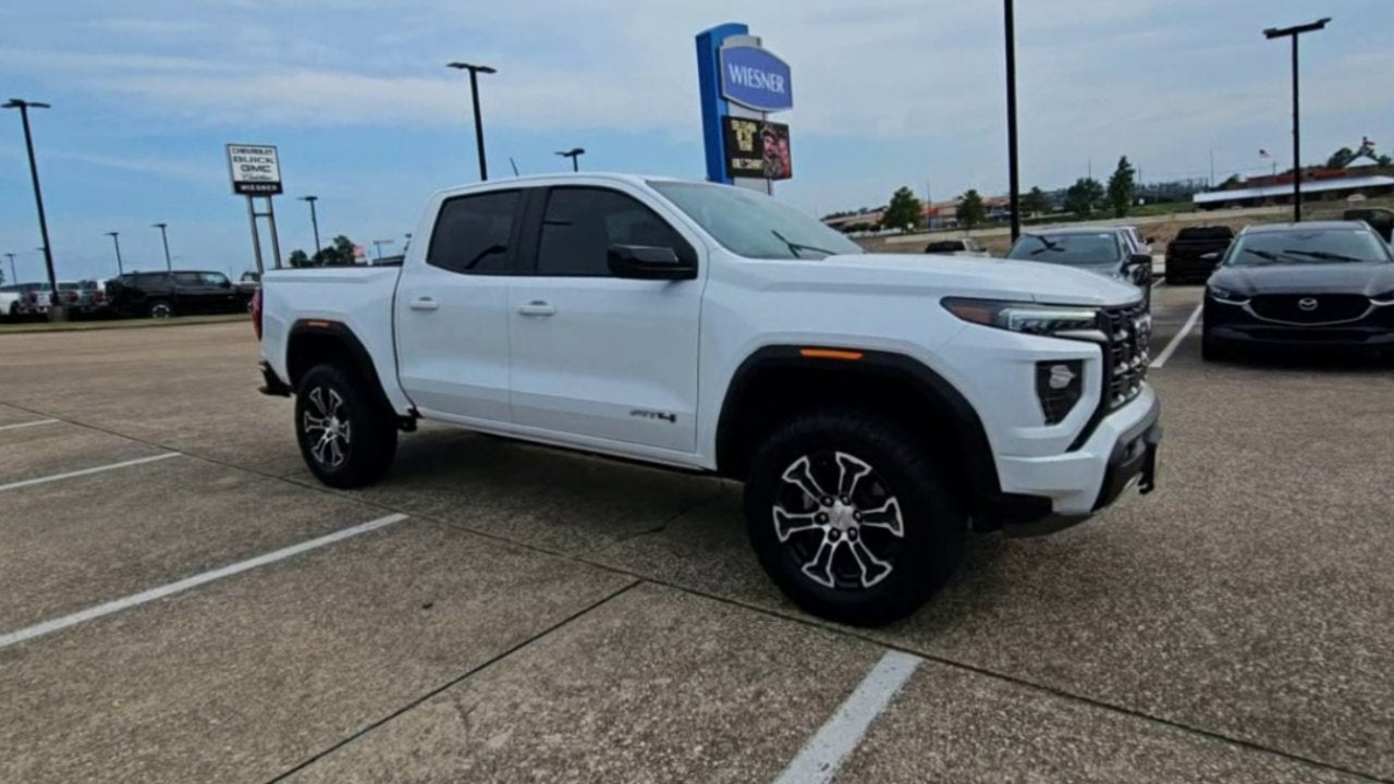 2024 GMC Canyon AT4