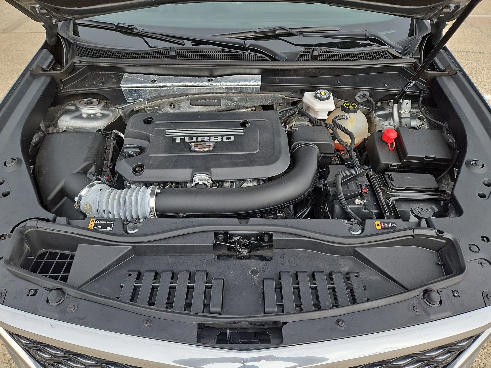 2024 Cadillac XT4 Premium Luxury