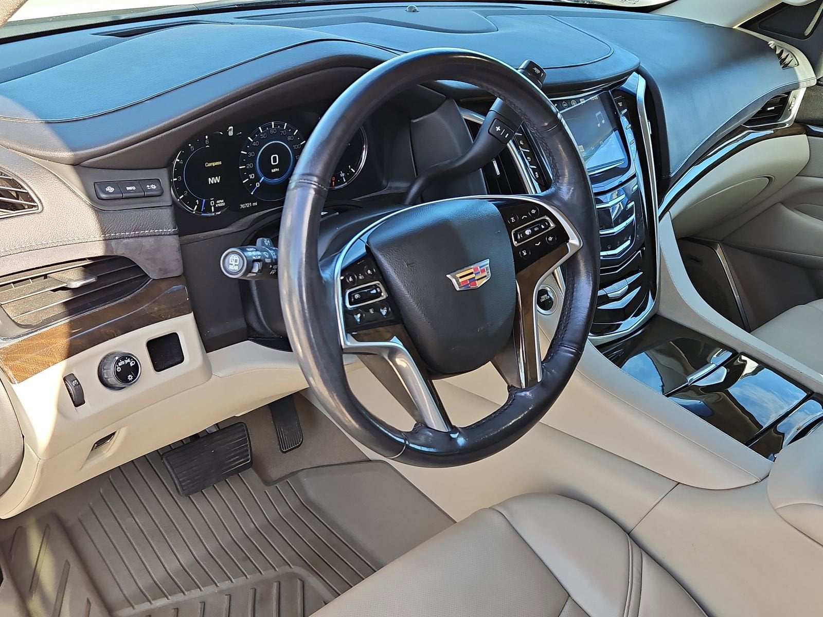 2019 Cadillac Escalade Premium Luxury