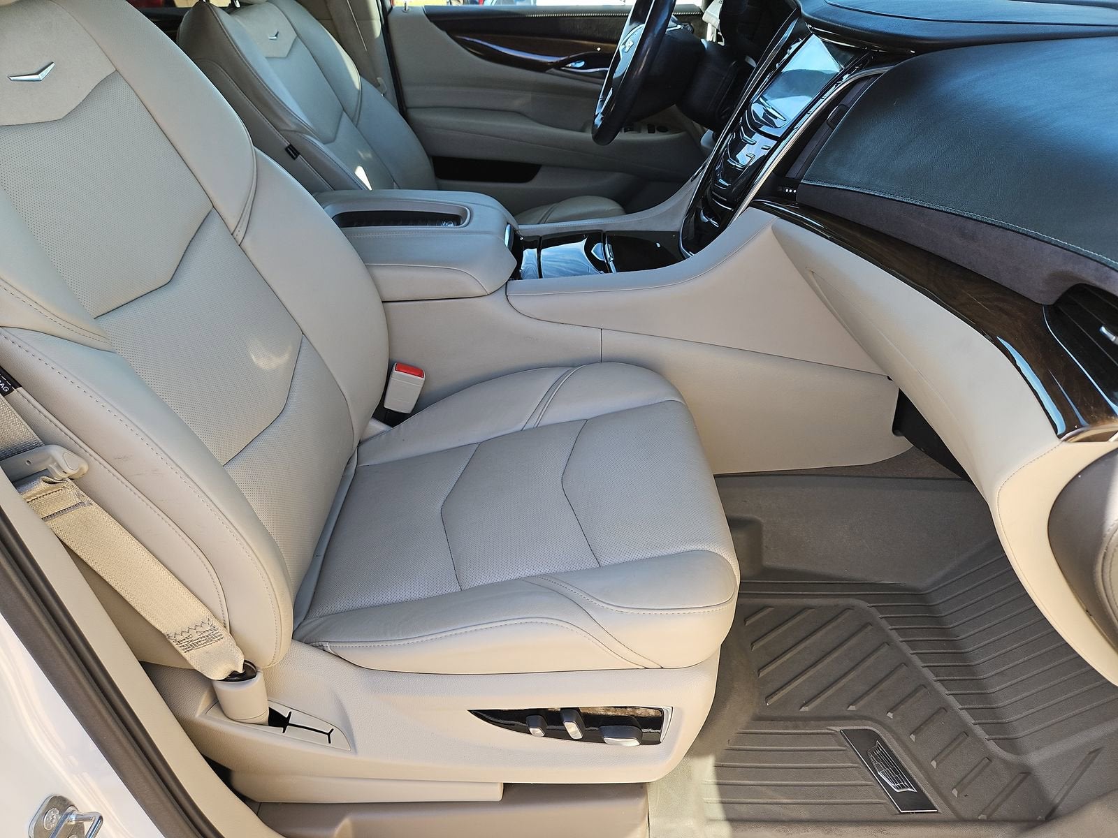 2019 Cadillac Escalade Premium Luxury