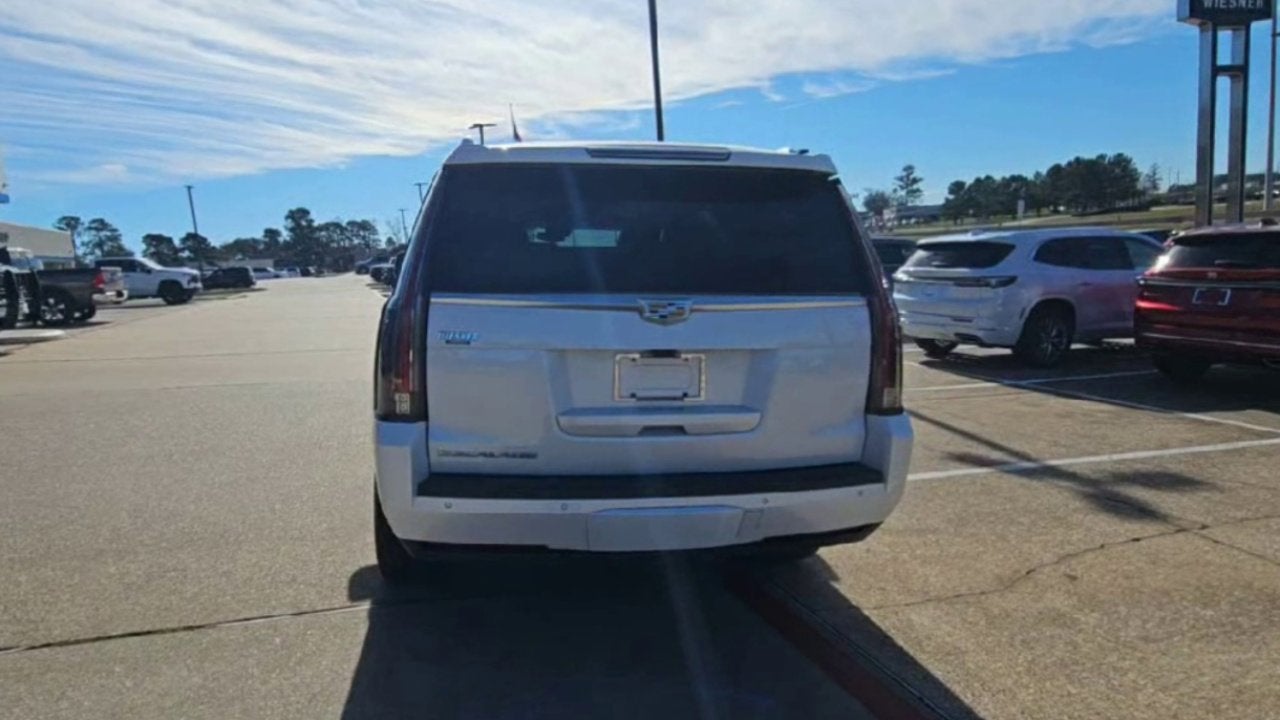 2019 Cadillac Escalade Premium Luxury