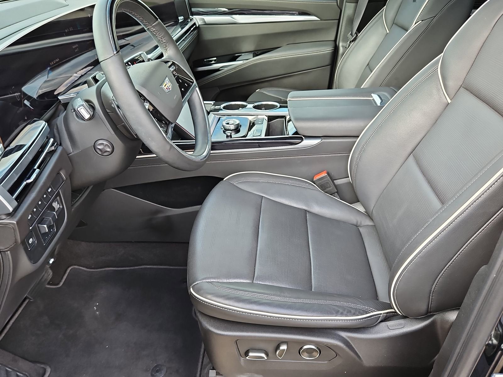 2025 Cadillac Escalade ESV Sport - Photo 19