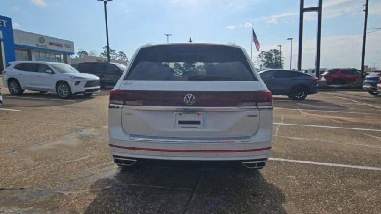 2025 Volkswagen Atlas 2.0T SEL Premium R-Line