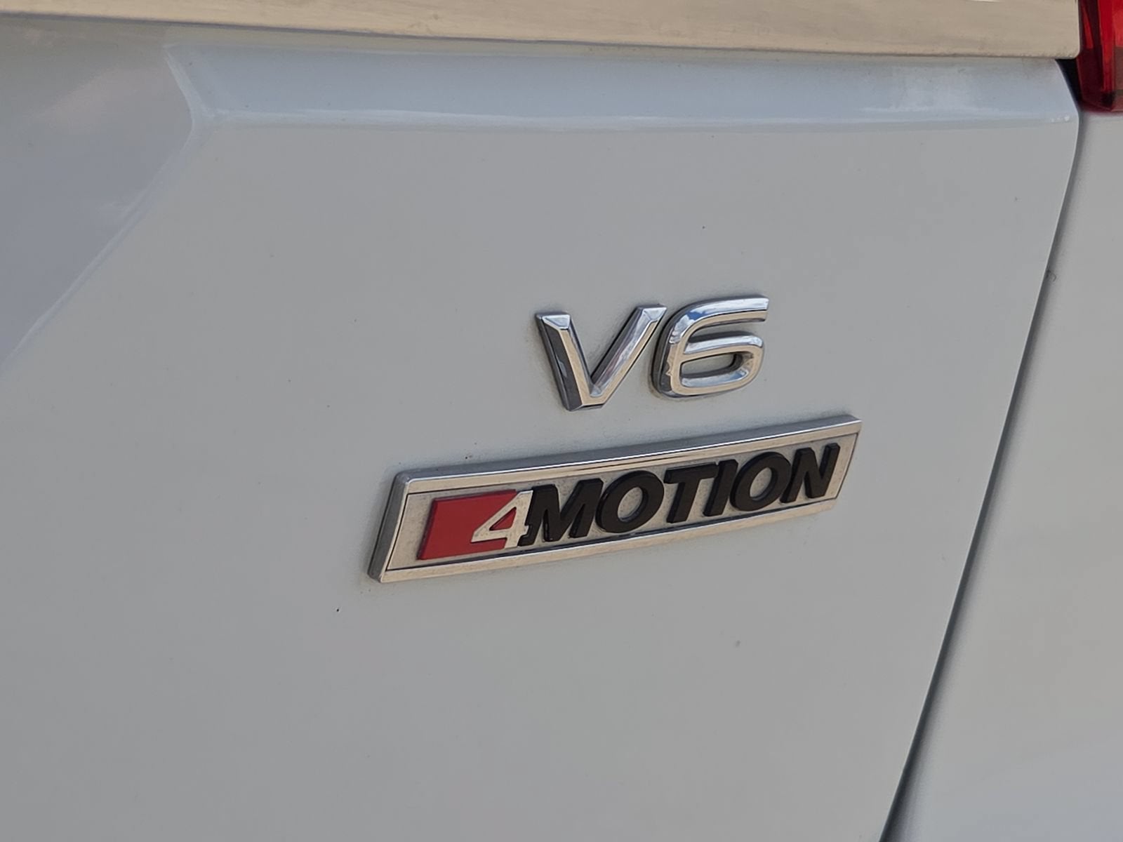2019 Volkswagen Atlas 3.6L V6 SEL R-Line