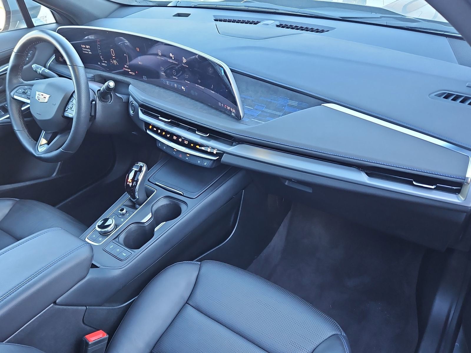 2025 Cadillac XT4 Sport