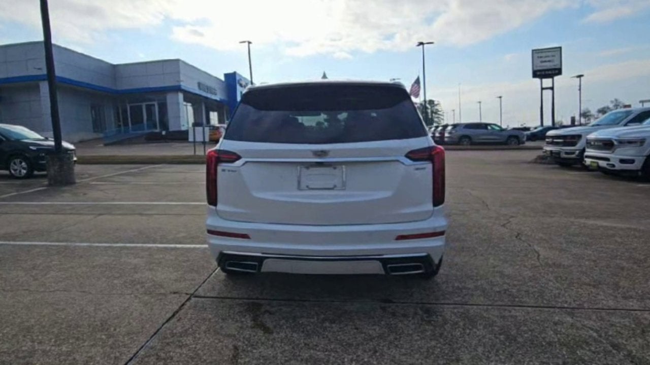 2024 Cadillac XT6 Premium Luxury