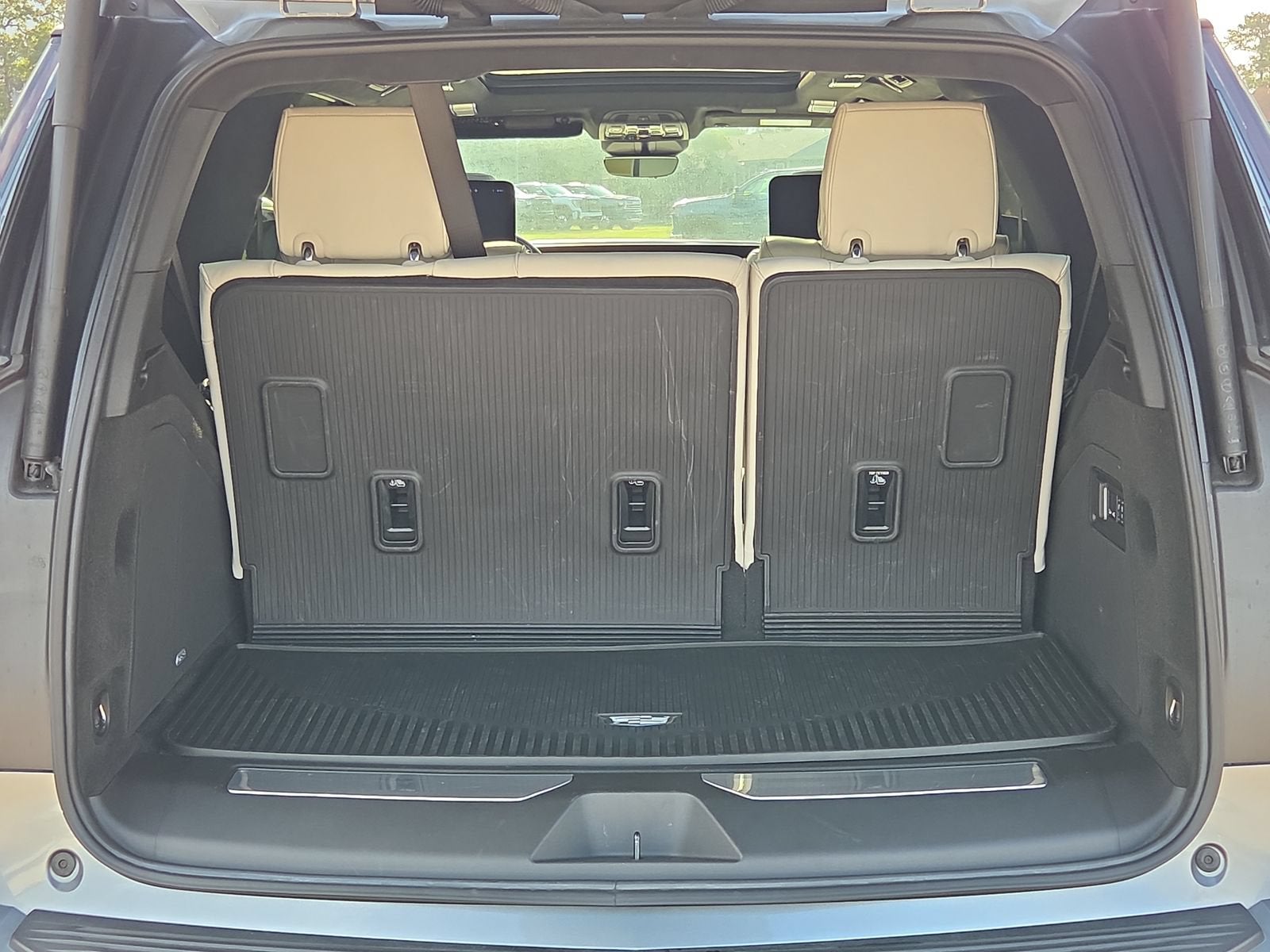 2025 Cadillac Escalade Sport Platinum